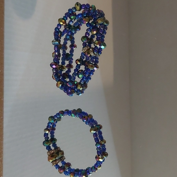Handmade Elastic Blue Iridium Bracelet Set - Picture 3 of 7